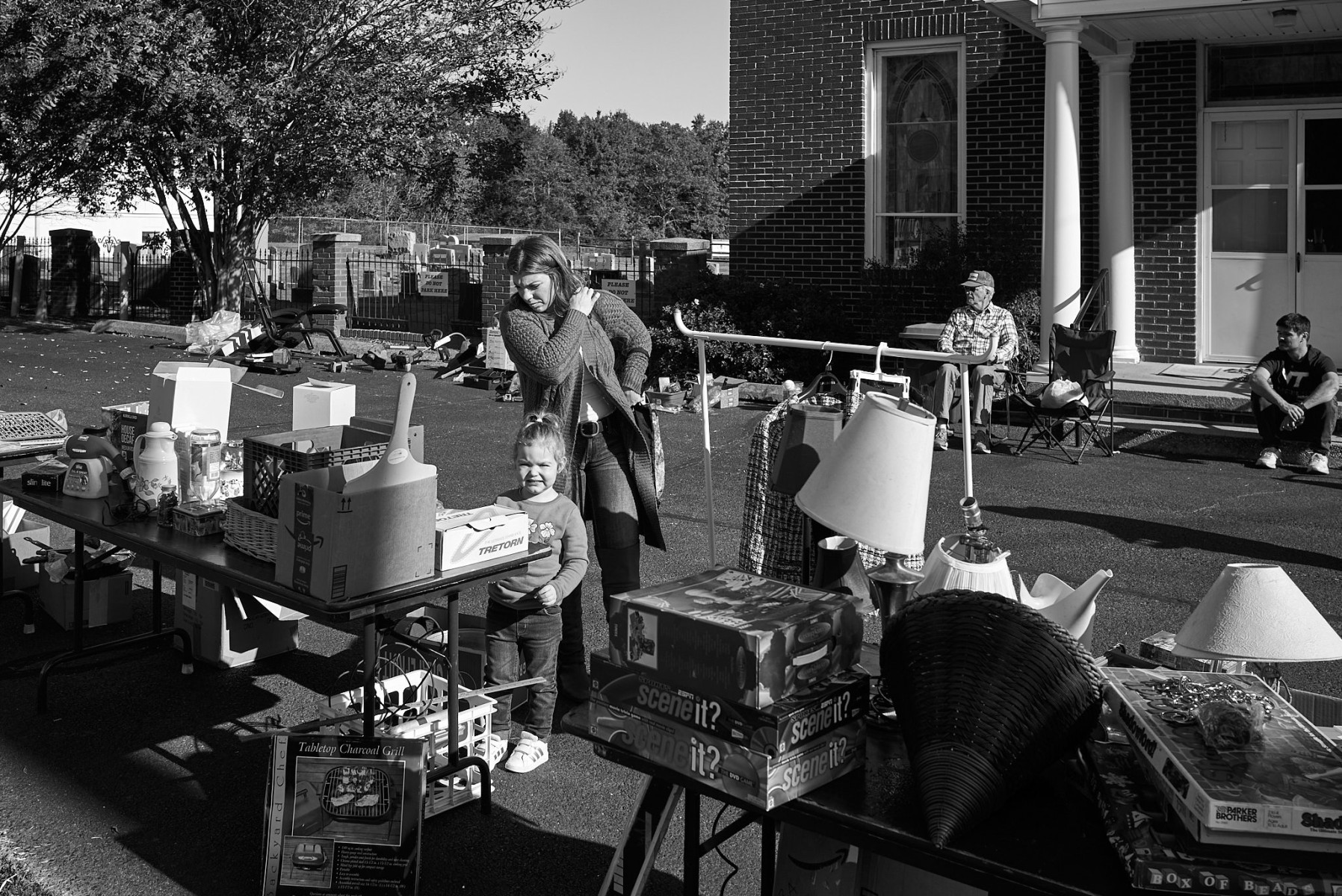 Yard-Sale_09.jpg